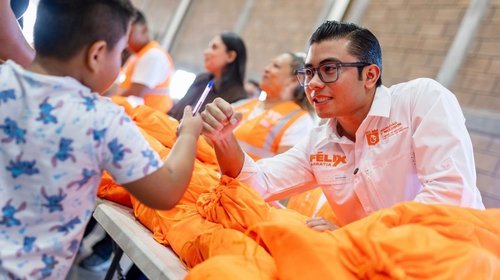 Juárez es el único municipio con uniformes universales gratuitos