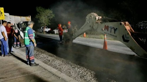 Municipio de Monterrey repara 1,800 metros cuadrados de asfalto 