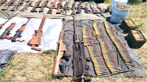 Asegura el Ejército arsenal enterrado en Rosario, Sinaloa