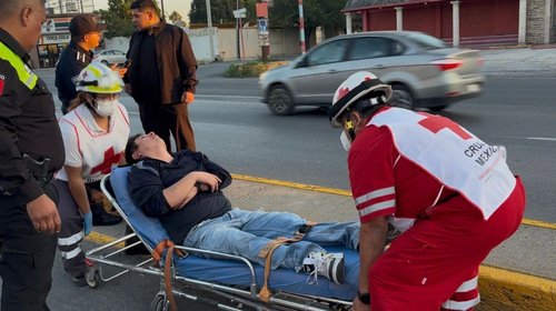 Atropellan a peatón bajo puente en periférico Echeverría