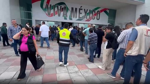 Evacúan la Torre Bicentenario por simulacro en Tamaulipas