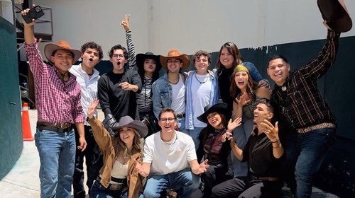 Entran 14 influencers a La Granja VIP por 24 horas 