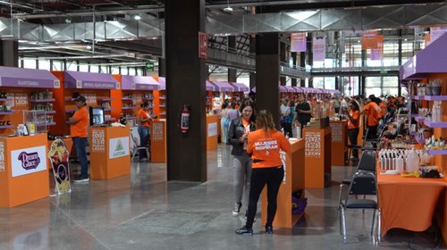 Mercado Hecho en Nuevo León para 180 emprendedoras
