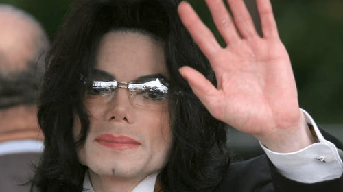 Demanda contra patrimonio de Michael Jackson irá a arbitraje