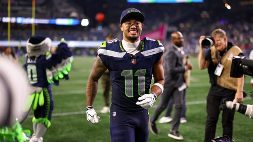Seattle remonta ante Patriots en el regreso de la NFL