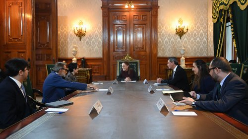 H_Be_YZ_9_Xc_A_Ah_O8_R_e923cc09b7