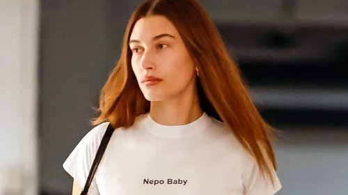 Hailey Bieber crea colección de mezclilla inspirado en los 90's