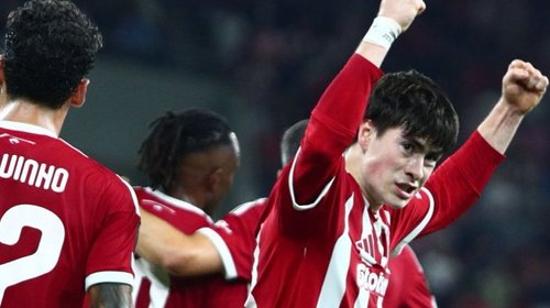 'Hormiga' González debuta con gol en la Europa League