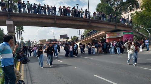 Sin respuesta del Gobierno, bloqueo del Tecnológico continuará