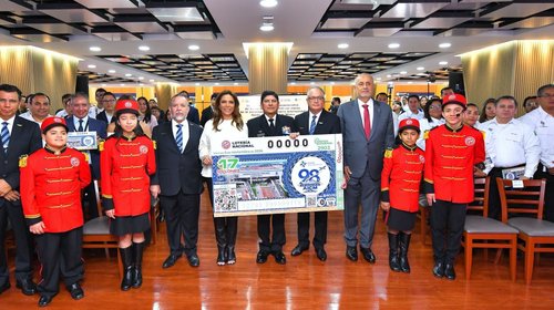 Lotería Nacional lanza boleto por 98.º aniversario del AICM