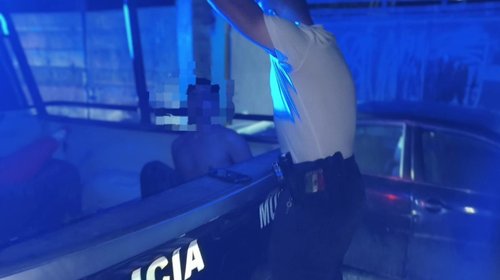 Adolescente amenaza a habitantes con cuchillo en Parras