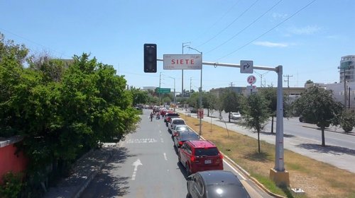 Semáforos operan según el flujo vehicular en Matamoros