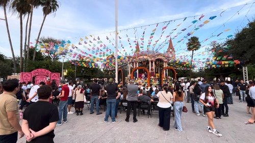 Vecinas de Matamoros destacan tradición del Día de Muertos