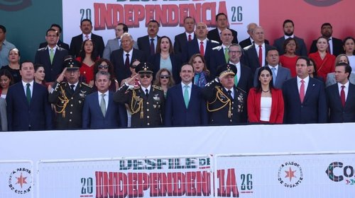 Desfile de Independencia en Saltillo muestra orgullo mexicano