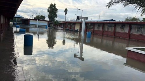 Deja fuerte inundación autos atrapados en Matamoros