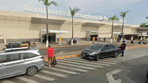 Cierre total del Aeropuerto de Puerto Vallarta por 'Simón'