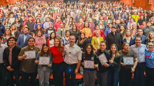 Suman 3,500 beneficiados con cursos de manejo gratis en Monterrey