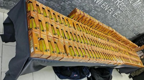 Decomisan cocaína líquida disfrazada de 'producto milagro'