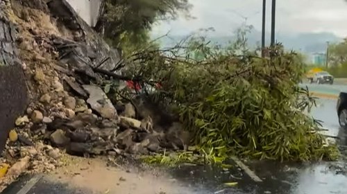 Reportera resulta lesionada en cobertura de lluvias en Monterrey