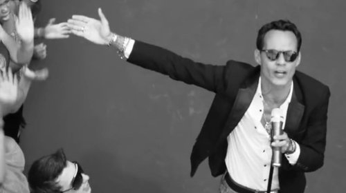 Conmemora Marc Anthony 13 años de su tema 'Vivir mi vida'