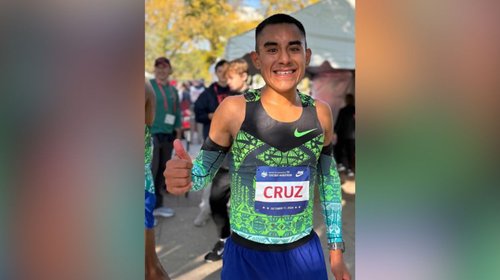 ¡Orgullo mexicano! Jorge Luis Cruz rompe récord de maratón en EUA