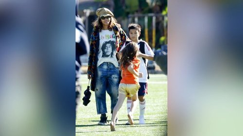 Captan a Halle Berry con su hijo pese a orden judicial