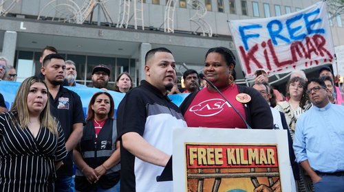 Kilmar_Abrego_se_entrega_al_ICE_y_enfrenta_posible_deportacion_11f48891b4