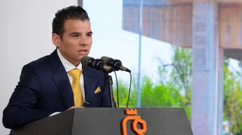 Miguel_Flores_d058f2e335