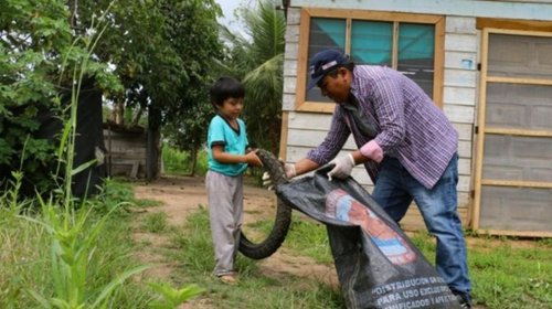 Peru_emite_alerta_dengue_6069919157