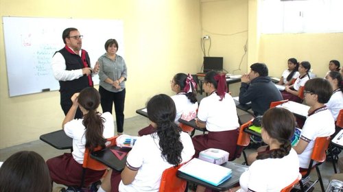 Secretario de Educación supervisa escuelas en regreso a clases