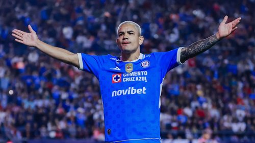 ¡A lo campeón! Cruz Azul debuta con remontada ante San Luis