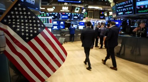 Wall Street cierra semana en rojo por tecnología e Irán