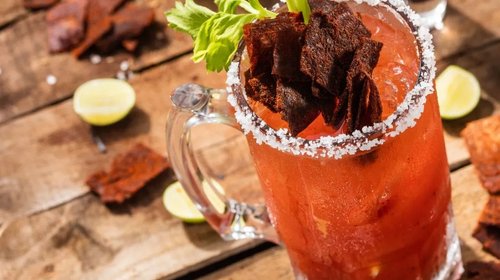 Cinco recetas de micheladas para refrescar el verano