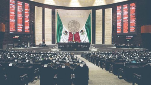 Reviven reforma contra abusos de aseguradoras