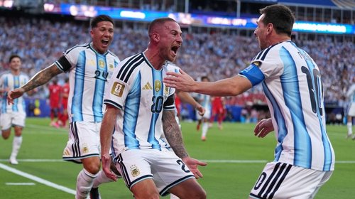 Arbitraje polémico ensombrece triunfos de Argentina