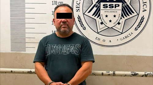 Detienen a taxista en San Pedro con 47 tarjetas bancarias 