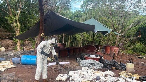 Marina desmantela infraestructura para drogas en Culiacán