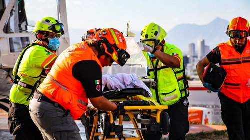 Trasladan en helicóptero a bebé prematuro a Monterrey