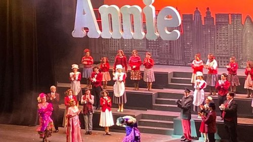 'Annie' conquista Monterrey con talento regiomontano