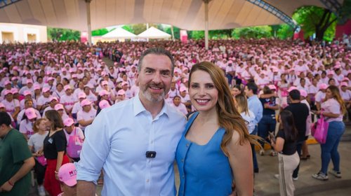 Entrega Monterrey más de 2,500 tarjetas Regia Plus a mujeres 