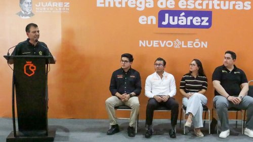 NL supera las 14,000 escrituras entregadas a familias