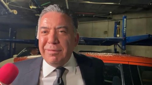 Regresa Inzunza al Senado y niega nexos con el narco