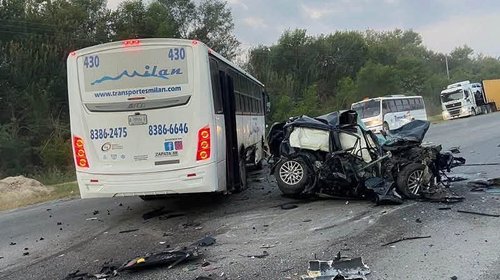 Choque en Pesquería deja tres muertos y tres heridos