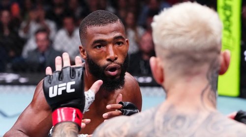 Salahdine Parnasse noquea a Dan Hooker en su debut en UFC