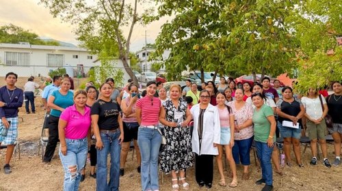Previenen violencia y acercan apoyos a familias de Victoria