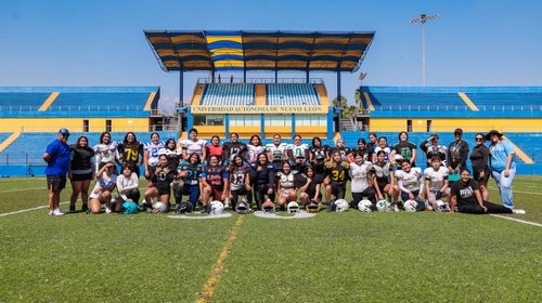 UANL impulsa primer equipo femenil de futbol americano