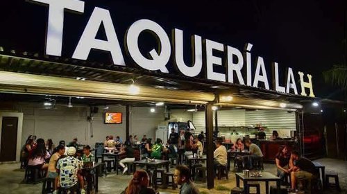 Piden investigar presunta agresión contra menor en taquería