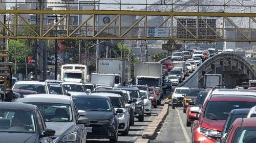 Formaliza Samuel fin de Pase Turístico; pide derogación