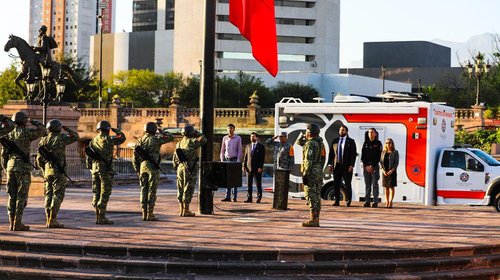 Reconoce NL a Protección Civil y homenajea a víctimas del 19S