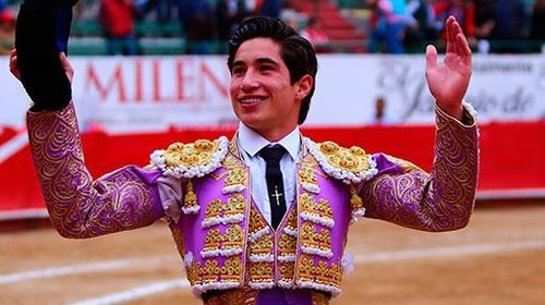 Fermín Espinosa quiere escribir una historia en Monterrey